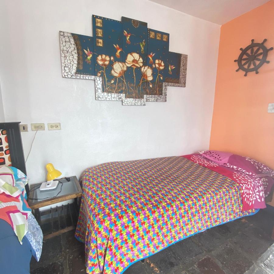 Hostal Chasqui Otavalo Exterior foto